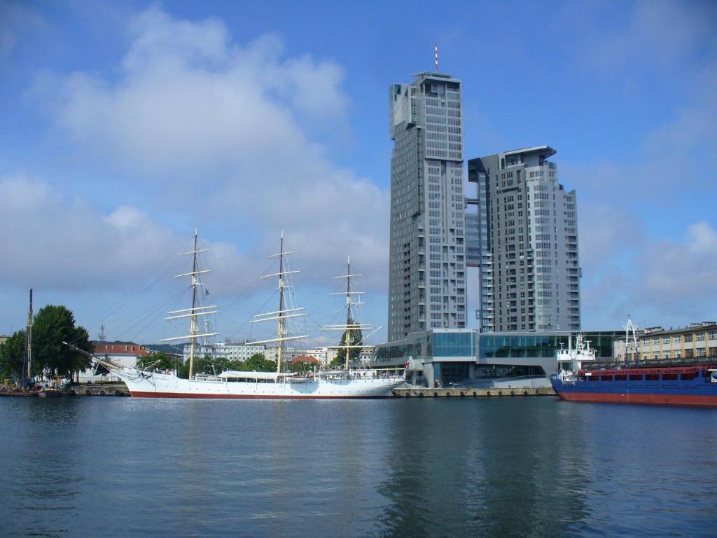 Sea Towers Apartment Gdynia Luaran gambar